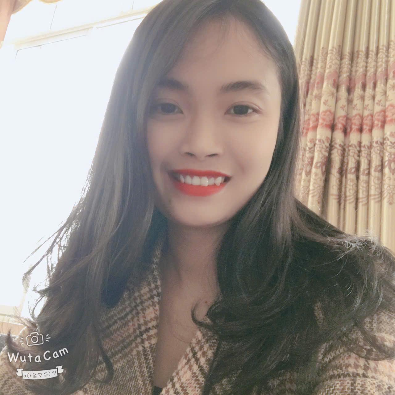 Bà : Nguyễn Thị Thảo