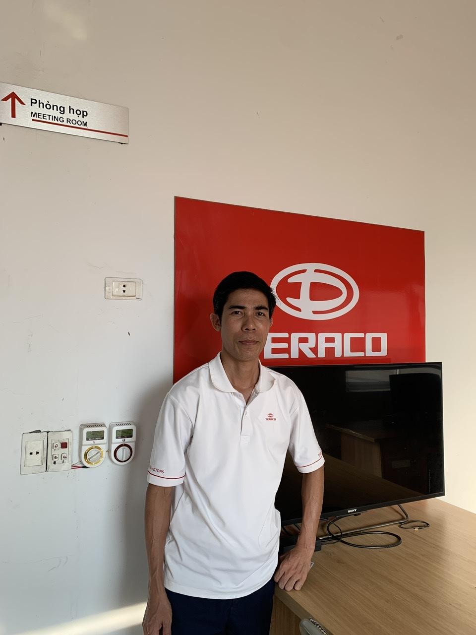 Ông: Nguyễn Đình Huy